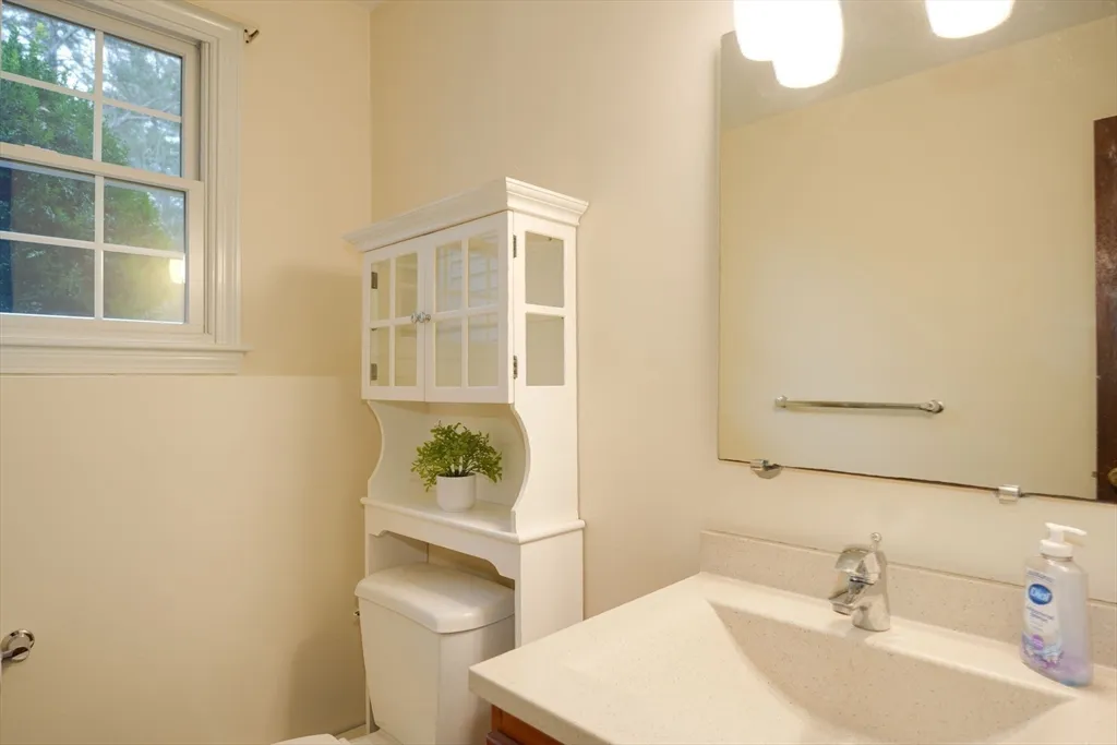 3 bed, 2 bath apartment for rent at 52 Vega Rd, Marlborough — photo 29 of 36