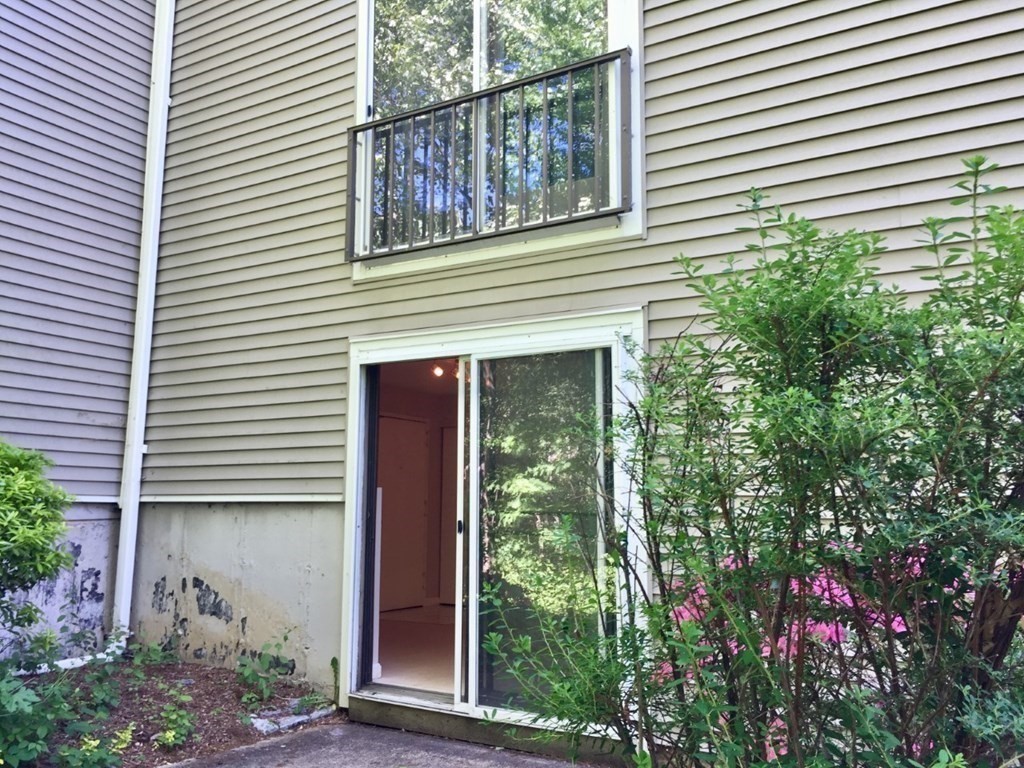 1 bed, 1 bath apartment for rent at 52 Village Brook Ln Unit 14, Natick — photo 7 of 16