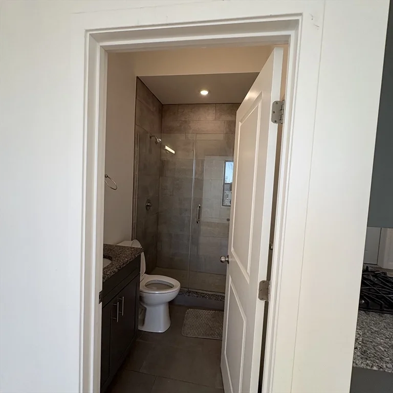 Studio bed, 1 bath apartment for rent at 52 Washington Ave Unit 405, Chelsea — photo 7 of 9