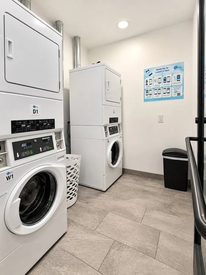 Studio bed, 1 bath apartment for rent at 52 Washington Ave Unit 601, Chelsea — photo 11 of 12