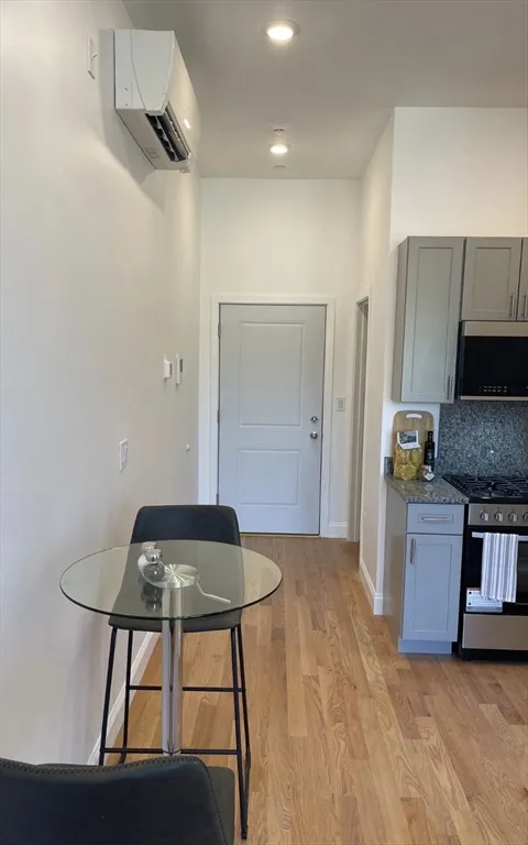 Studio bed, 1 bath apartment for rent at 52 Washington St Unit 310, Chelsea — photo 6 of 12