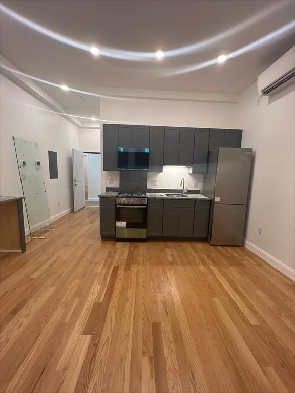 Studio bed, 1 bath apartment for rent at 52 Washington Unit 302, Chelsea — photo 2 of 12