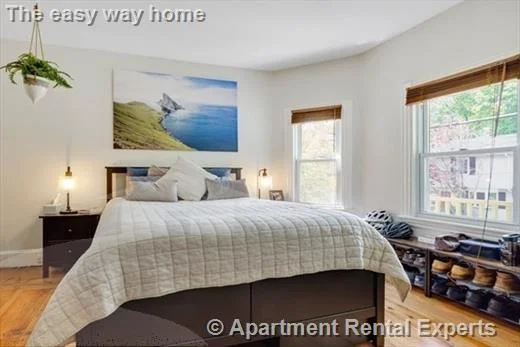 2 bed, 1 bath apartment for rent at 52 Waterhouse St Unit 1, Teele Square — photo 4 of 12