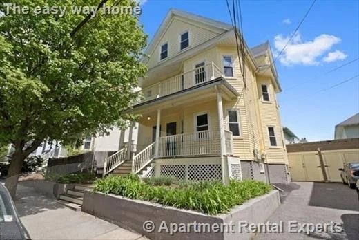 2 bed, 1 bath apartment for rent at 52 Waterhouse St Unit 1, Teele Square — photo 10 of 12