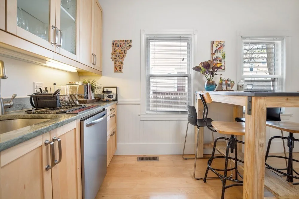2 bed, 1 bath apartment for rent at 52 Waterhouse St Unit 52, Teele Square — photo 15 of 23