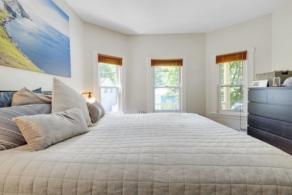 2 bed, 1 bath apartment for rent at 52 Waterhouse St Unit 52, Teele Square — photo 5 of 23