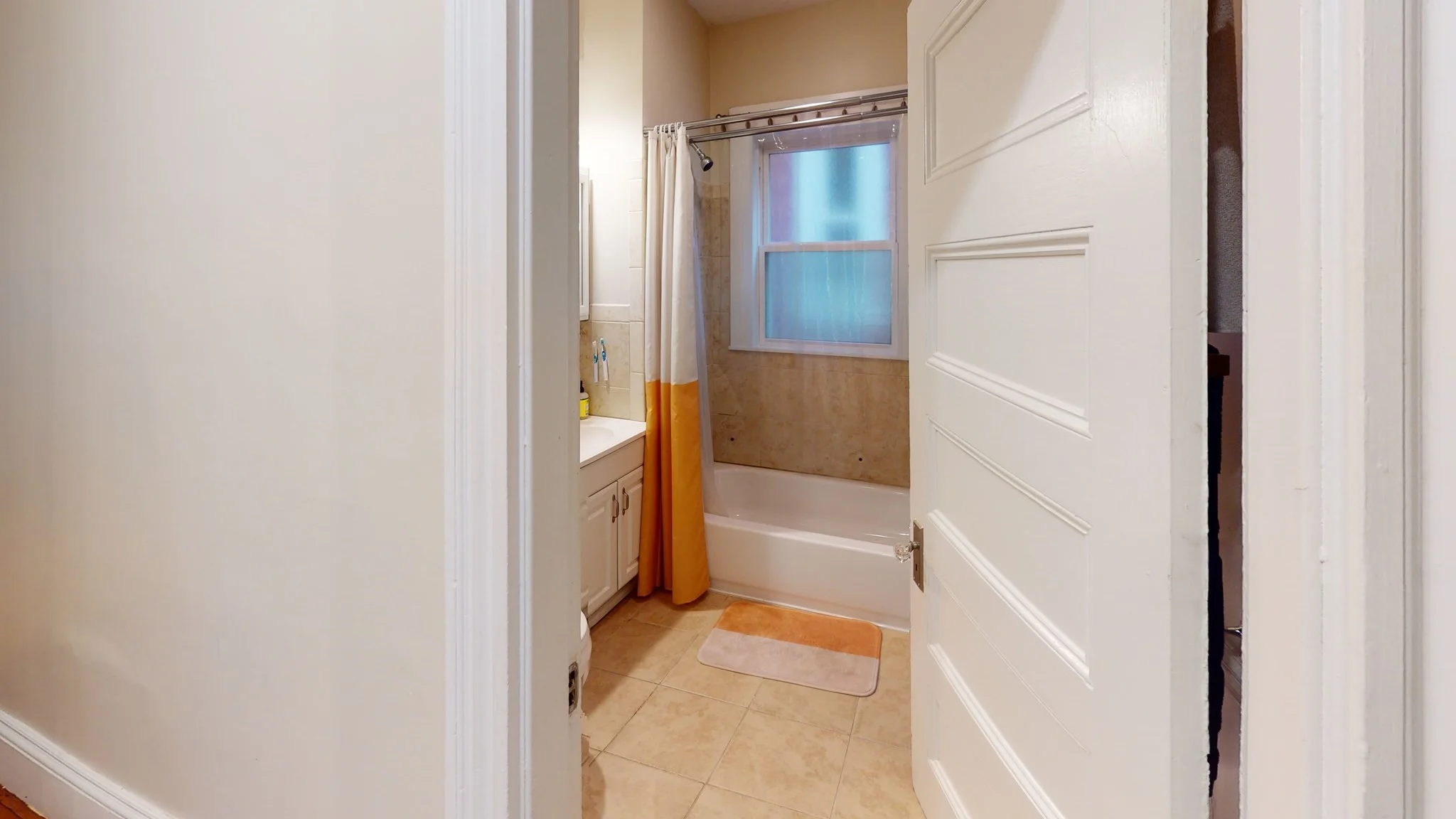 2 bed, 1 bath apartment for rent at 52 Weld Hill St Unit 1, Jamaica Plain — photo 8 of 15