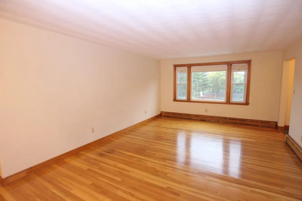 3 bed, 1 bath apartment for rent at 52 Westminster Ave Unit 52, Watertown — photo 12 of 21