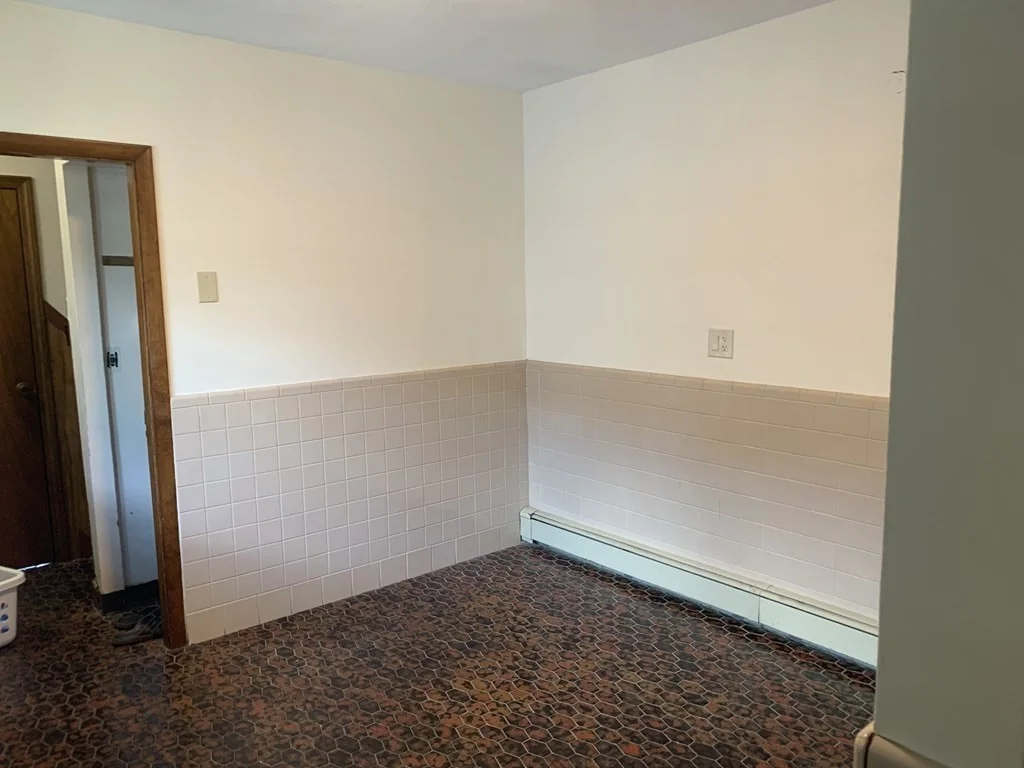 3 bed, 1 bath apartment for rent at 52 Winter St Unit 2, Tufts University — photo 11 of 15