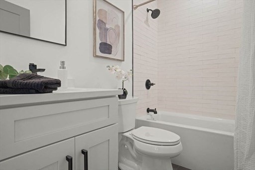 3 bed, 2 bath apartment for rent at 52 Withington St Unit 3, Dorchester — photo 9 of 12