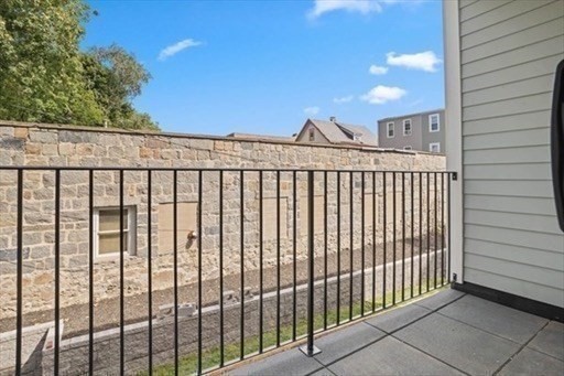 3 bed, 2 bath apartment for rent at 52 Withington St Unit 3, Dorchester — photo 11 of 12