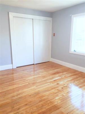 5 bed, 2 bath apartment for rent at 52 Woods Ave Unit 2, West Somerville — photo 16 of 27