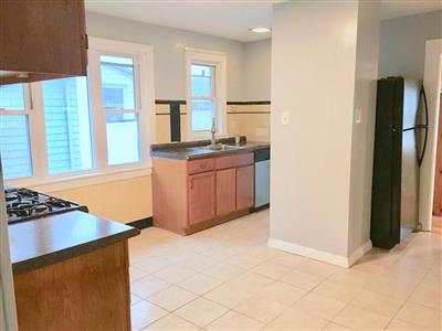 5 bed, 2 bath apartment for rent at 52 Woods Ave Unit 2, West Somerville