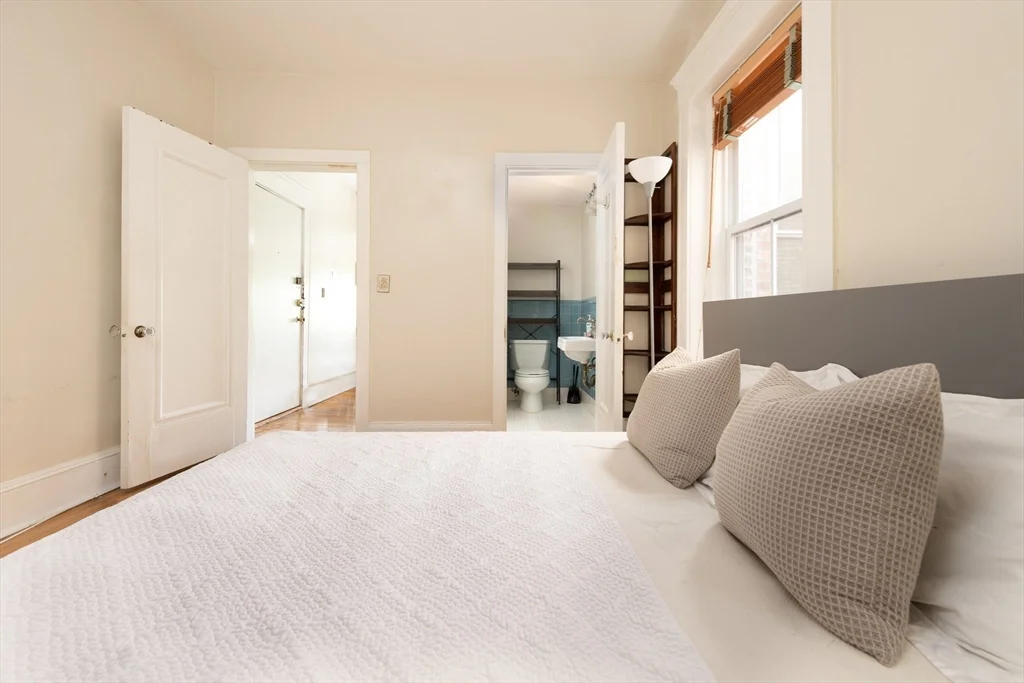 2 bed, 2 bath apartment for rent at 520 Beacon St Unit 4A, Back Bay — photo 17 of 26
