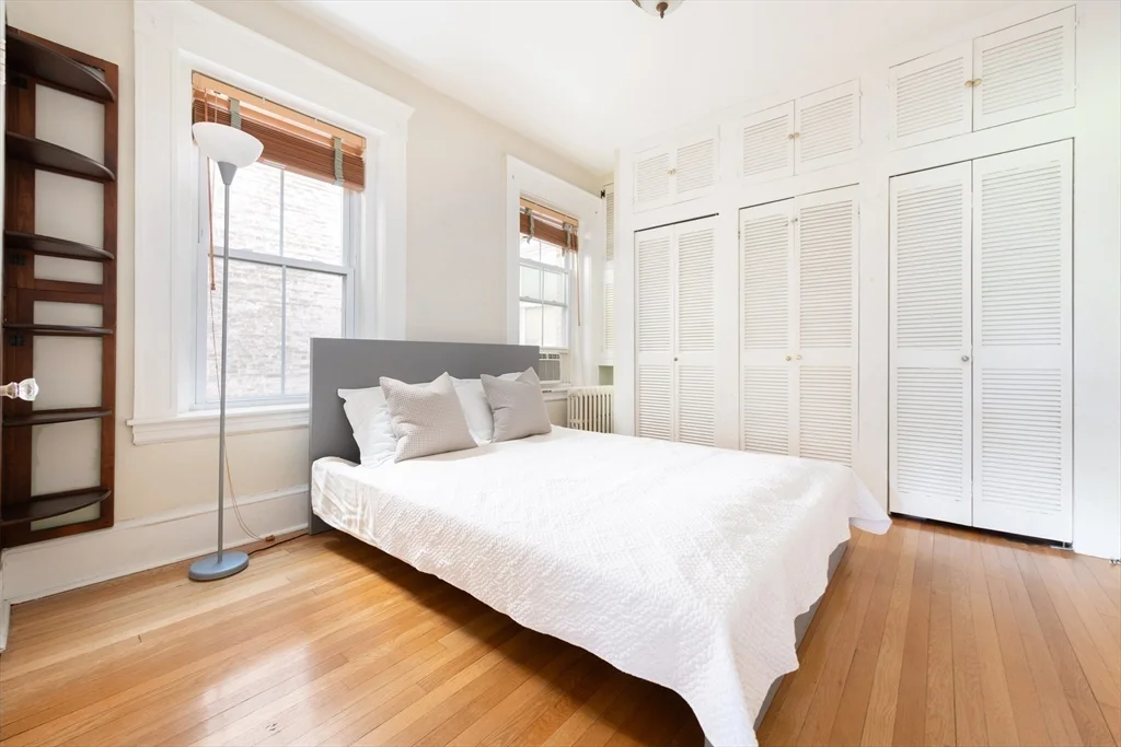 2 bed, 2 bath apartment for rent at 520 Beacon St Unit 4A, Back Bay — photo 16 of 26
