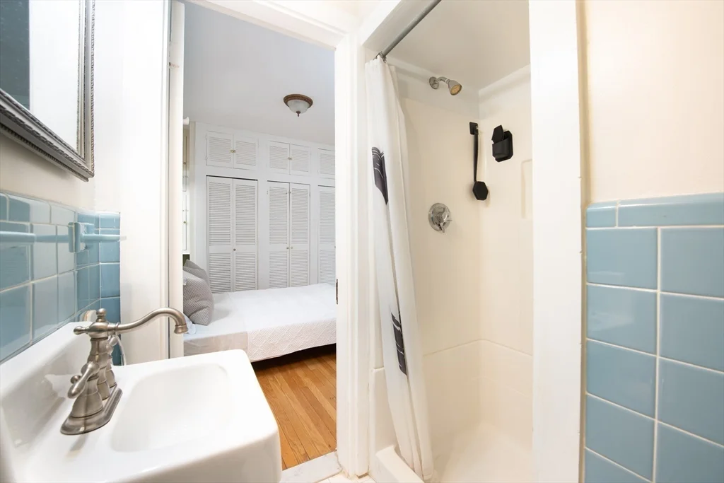 2 bed, 2 bath apartment for rent at 520 Beacon St Unit 4A, Back Bay — photo 19 of 26