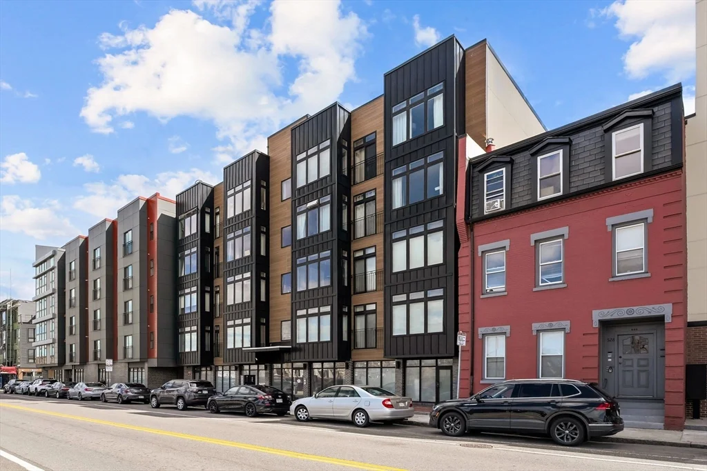2 bed, 2 bath apartment for rent at 520 Dorchester Ave Unit 3R, South Boston — photo 31 of 31