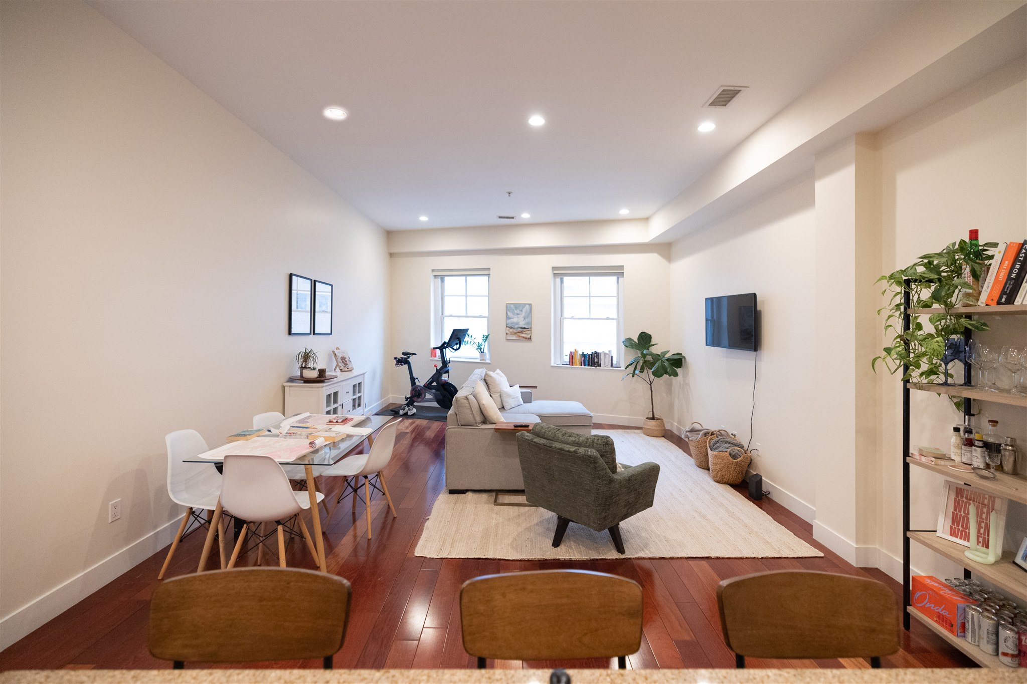 2 bed, 2 bath apartment for rent at 520 Harrison Ave Unit 201, South End — photo 4 of 38