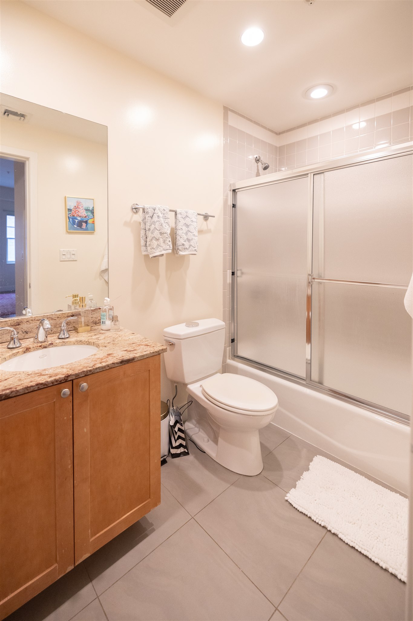 2 bed, 2 bath apartment for rent at 520 Harrison Ave Unit 301, South End — photo 3 of 38