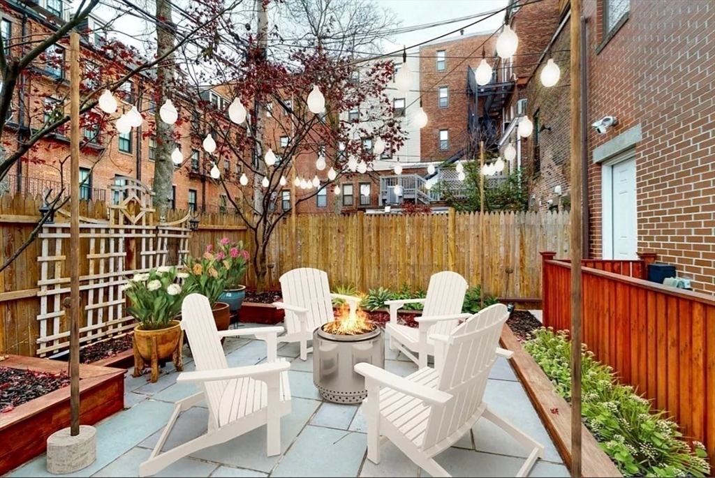 2 bed, 1 bath apartment for rent at 520 Massachusetts Unit 1, South End — photo 3 of 9
