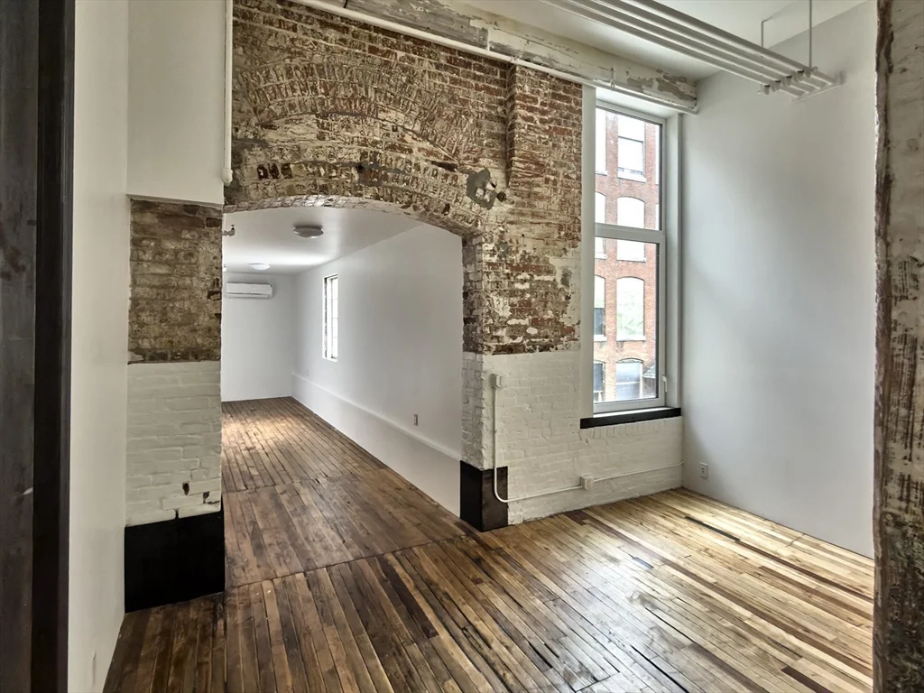 1 bed, 1 bath apartment for rent at 520 State Rd Unit 207, North Adams — photo 9 of 13