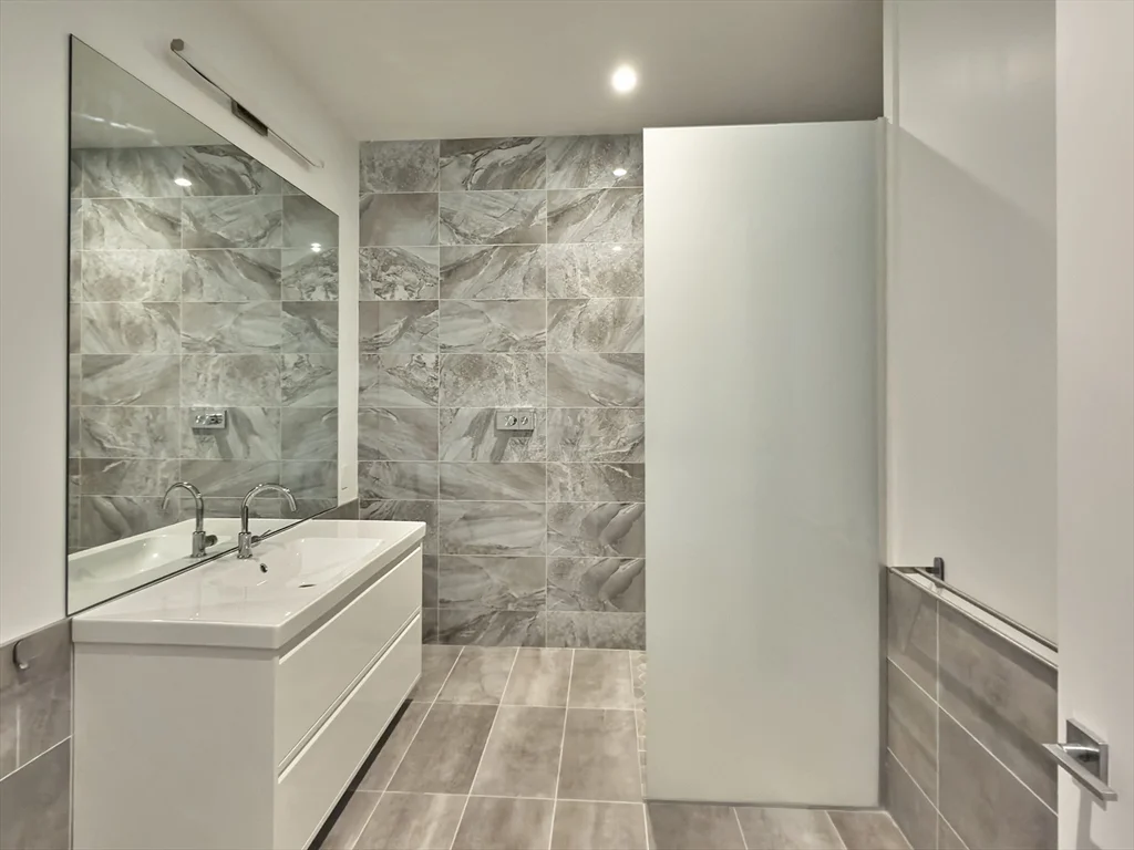 1 bed, 1 bath apartment for rent at 520 State Rd Unit 207, North Adams — photo 11 of 13