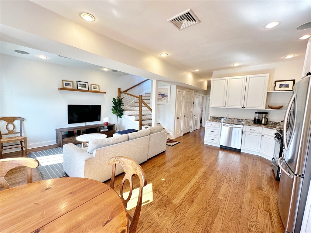 2 bed, 1 bath apartment for rent at 520 Sumner St Unit 3, East Boston — photo 5 of 19