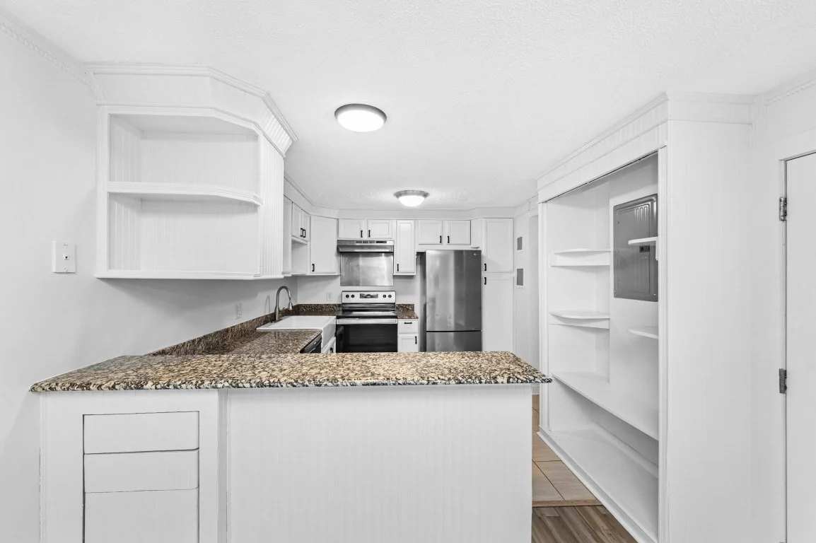 2 bed, 1 bath apartment for rent at 520 Talbot Ave Unit 4, Dorchester — photo 7 of 13