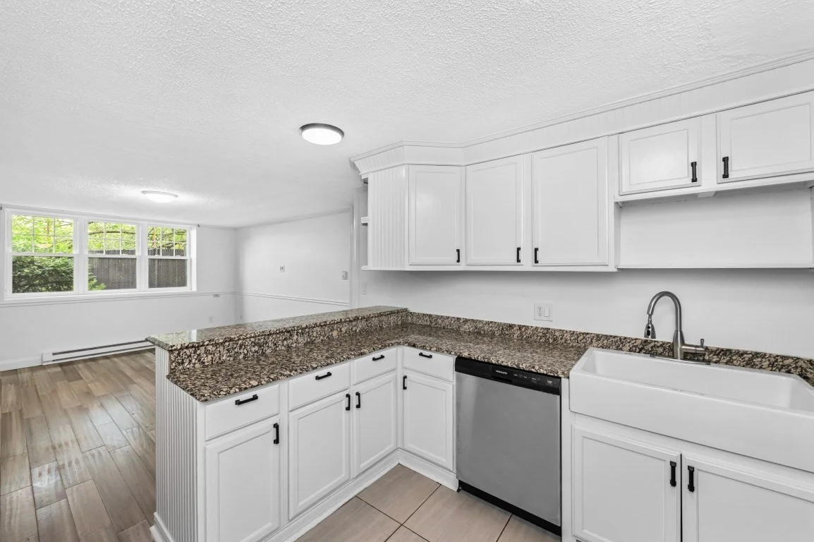 2 bed, 1 bath apartment for rent at 520 Talbot Ave Unit 4, Dorchester — photo 5 of 13