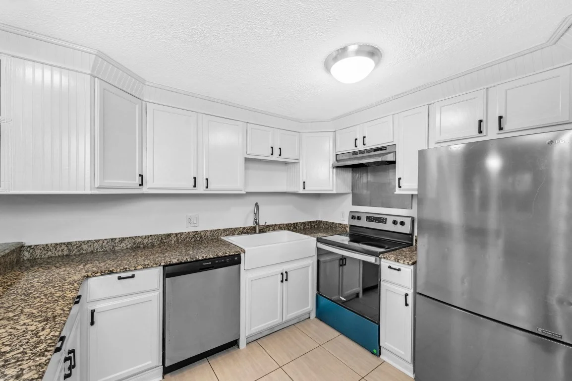 2 bed, 1 bath apartment for rent at 520 Talbot Ave Unit 4, Dorchester — photo 6 of 13