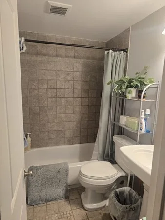 2 bed, 1 bath apartment for rent at 520 Talbot Ave Unit 9, Dorchester — photo 5 of 6