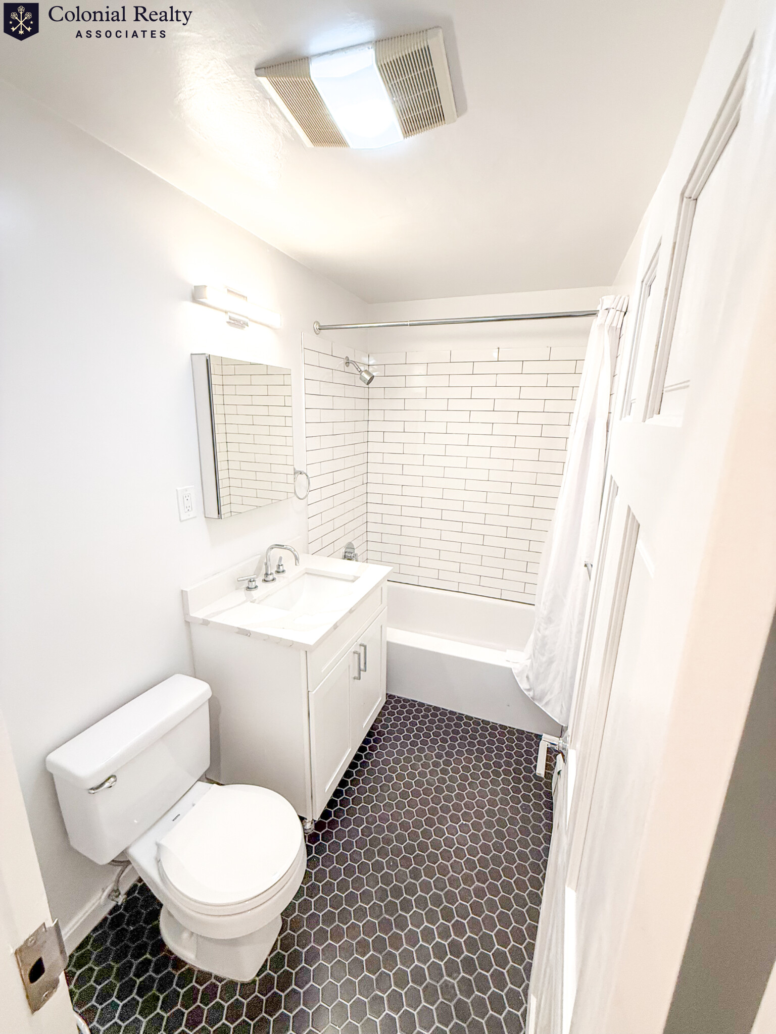 3 bed, 1 bath apartment for rent at 521 Massachusetts Ave Unit 3, South End — photo 30 of 50