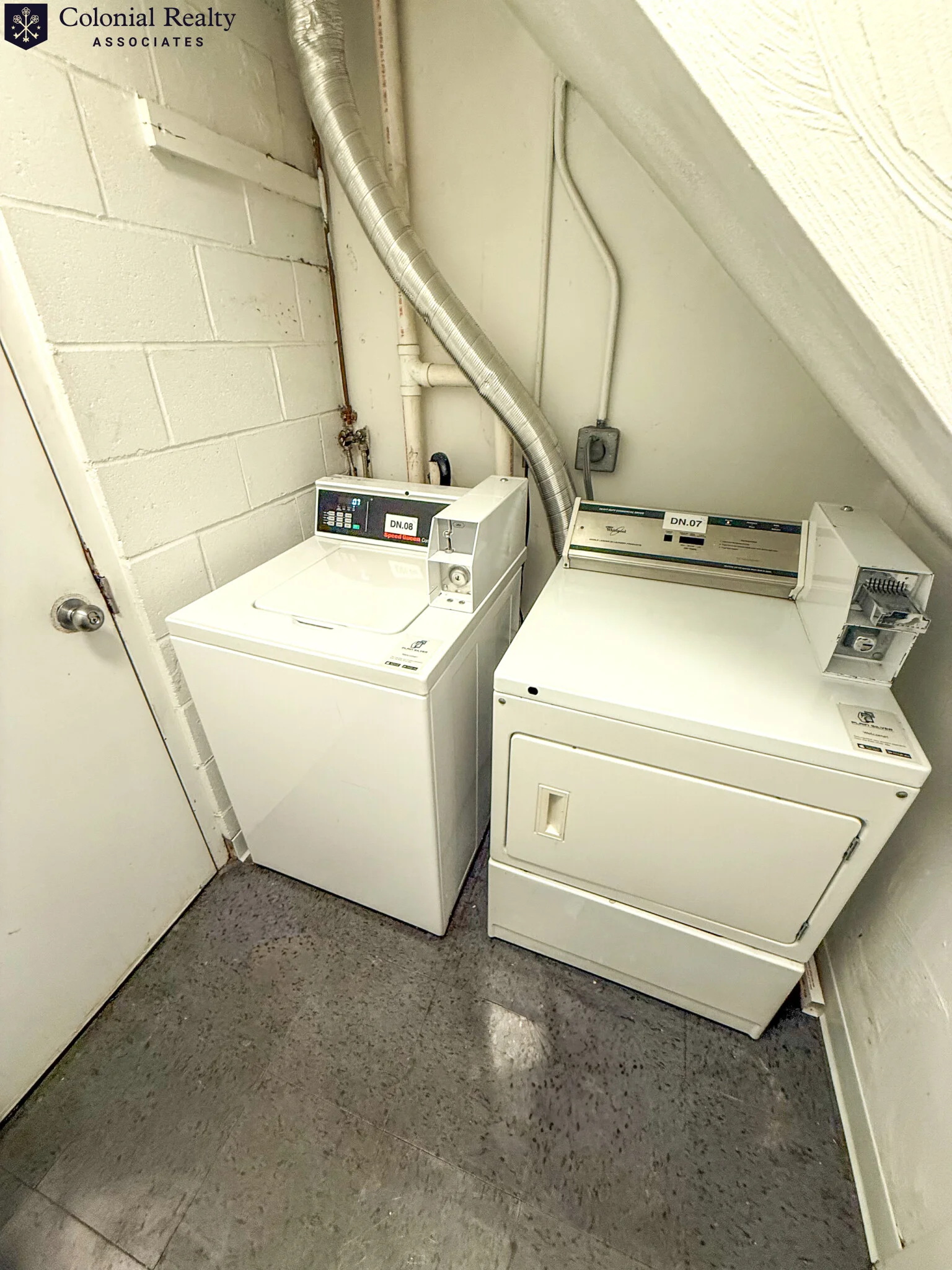 3 bed, 1 bath apartment for rent at 521 Massachusetts Ave Unit 4, Roxbury — photo 25 of 27