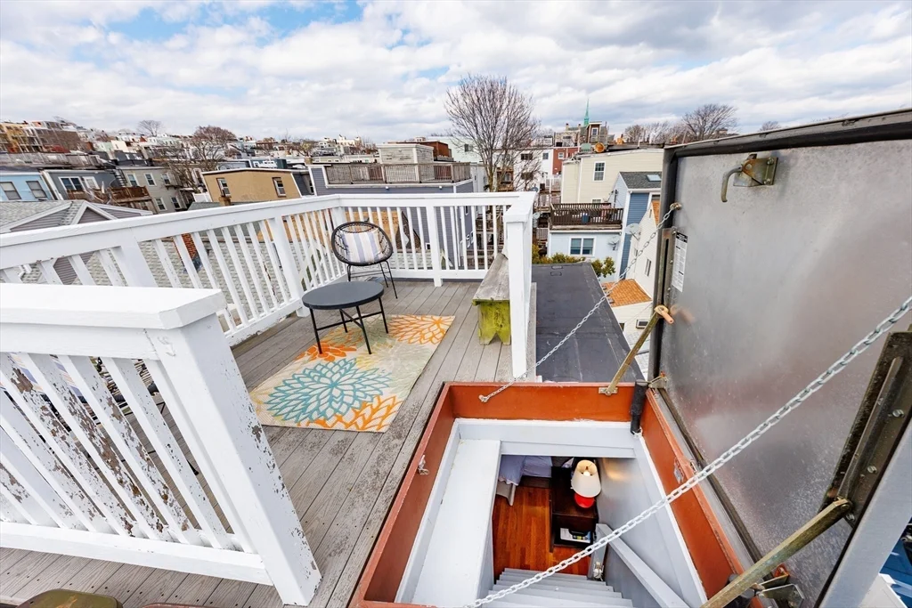 1 bed, 1 bath apartment for rent at 522 E 8 Unit 3, South Boston — photo 16 of 20