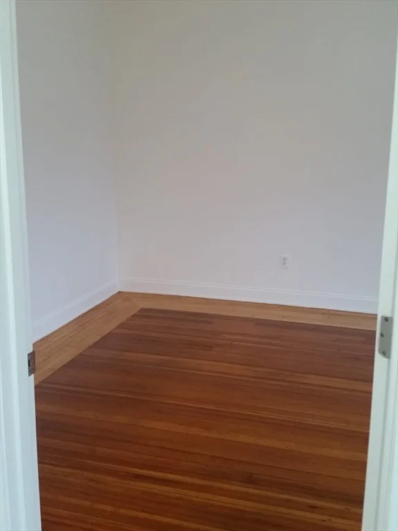 1 bed, 1 bath apartment for rent at 522 Saratoga St Unit 3, East Boston — photo 5 of 5
