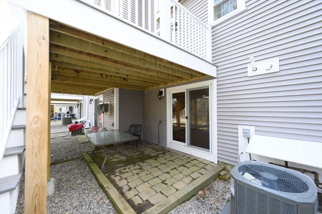 2 bed, 1 bath apartment for rent at 523 Washington St Unit C2, Pembroke — photo 28 of 33