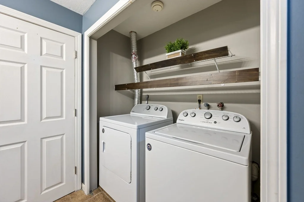 2 bed, 1 bath apartment for rent at 523 Washington St Unit C2, Pembroke — photo 21 of 33