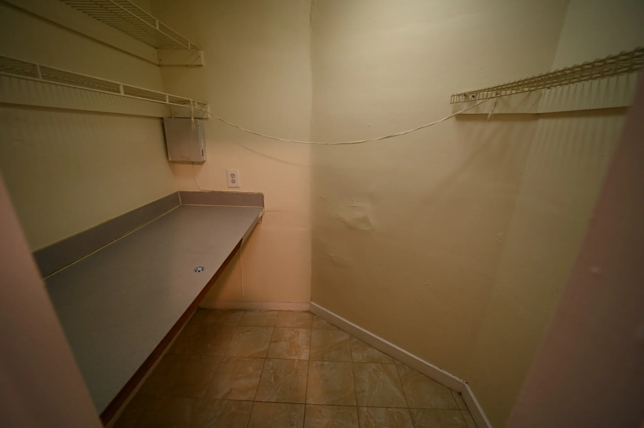 2 bed, 1 bath apartment for rent at 524 Cambridge St Unit 2, Allston — photo 7 of 8