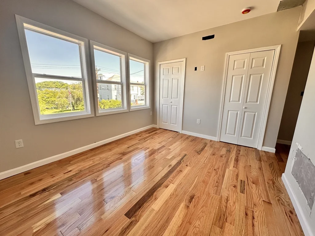 3 bed, 2 bath apartment for rent at 524 Howard St Unit 2, Lawrence — photo 18 of 28