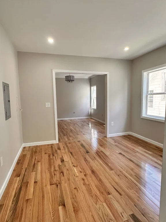 3 bed, 2 bath apartment for rent at 524 Howard St Unit 2, Lawrence — photo 6 of 28
