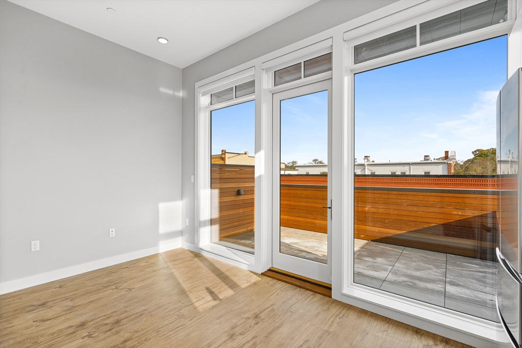 1 bed, 1 bath apartment for rent at 524 Main St Unit 10, Melrose — photo 7 of 21