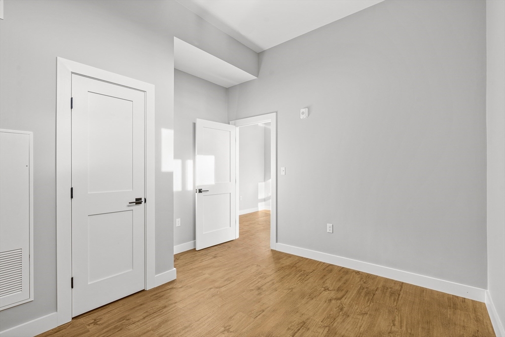 1 bed, 1 bath apartment for rent at 524 Main St Unit 10, Melrose — photo 16 of 21