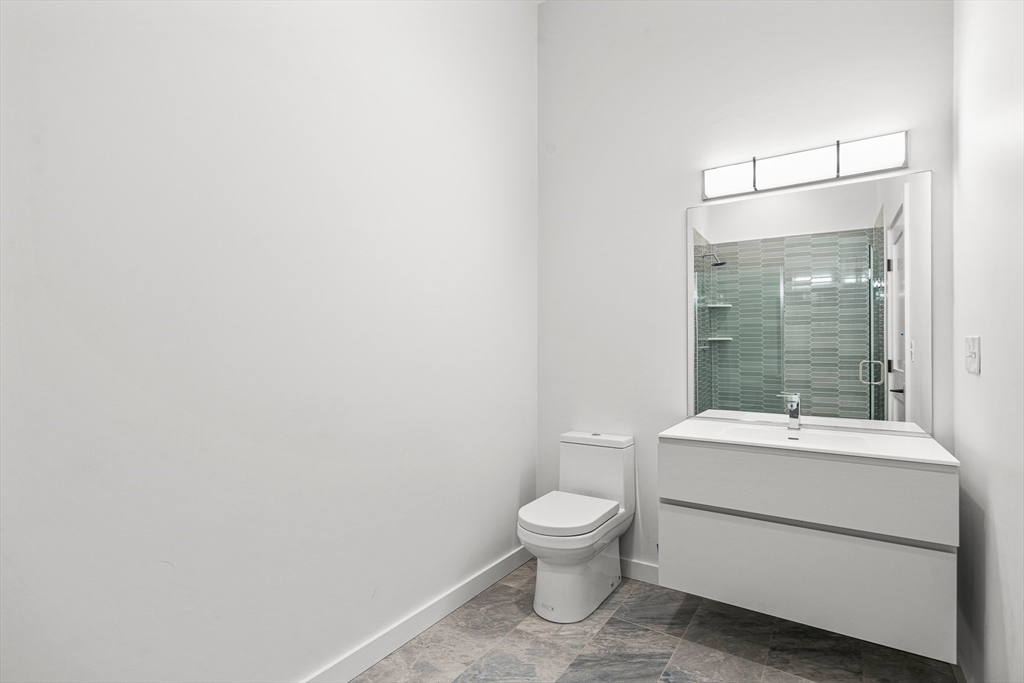 1 bed, 1 bath apartment for rent at 524 Main St Unit 10, Melrose — photo 4 of 21
