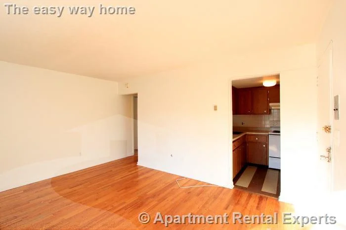 1 bed, 1 bath apartment for rent at 524 Putnam Ave Unit 6, Cambridgeport — photo 10 of 18