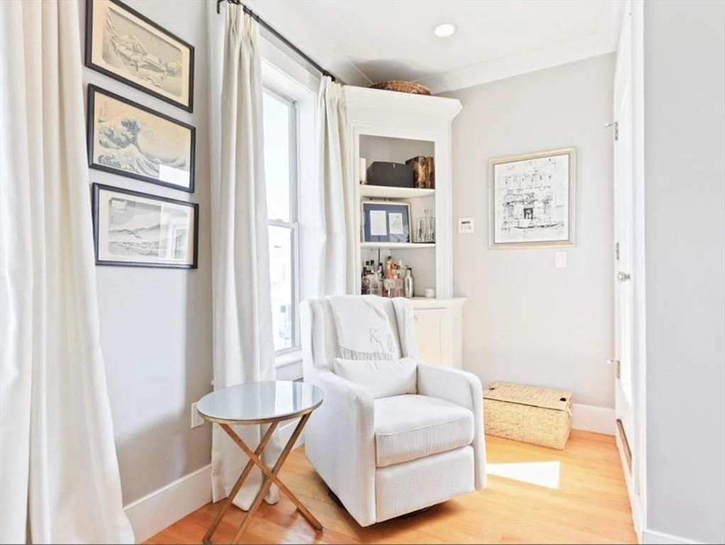 2 bed, 2 bath apartment for rent at 525 E 7th St Unit 5, South Boston — photo 7 of 24