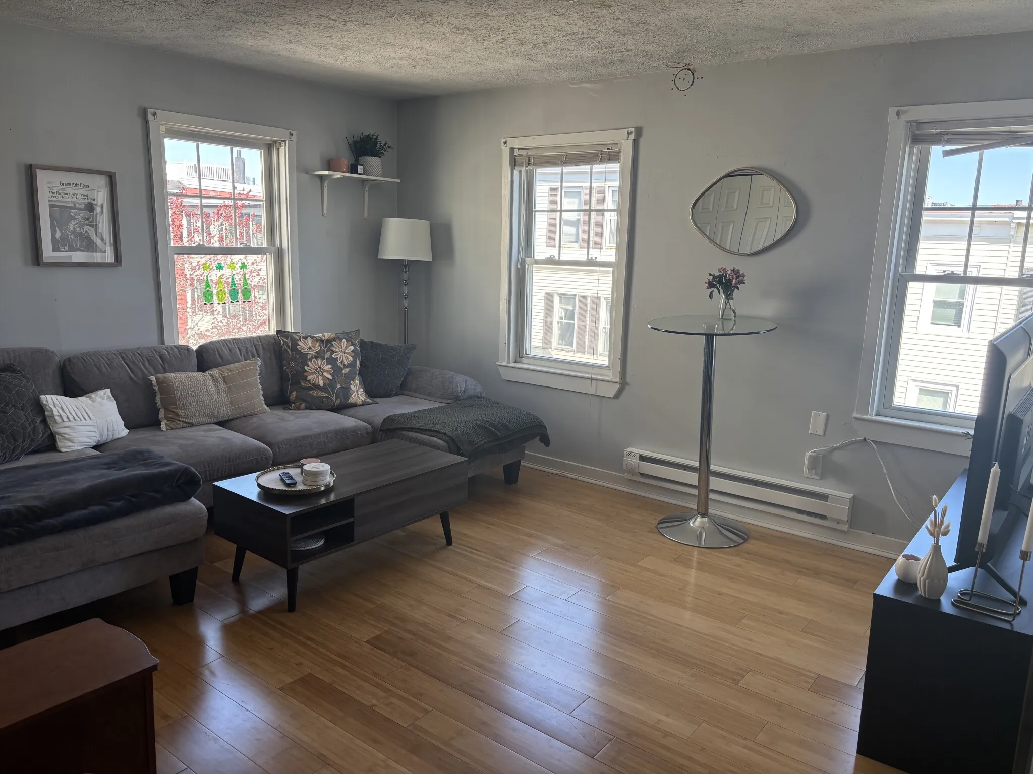 2 bed, 1 bath apartment for rent at 525 East 3rd St Unit 3F, South Boston — photo 1 of 11