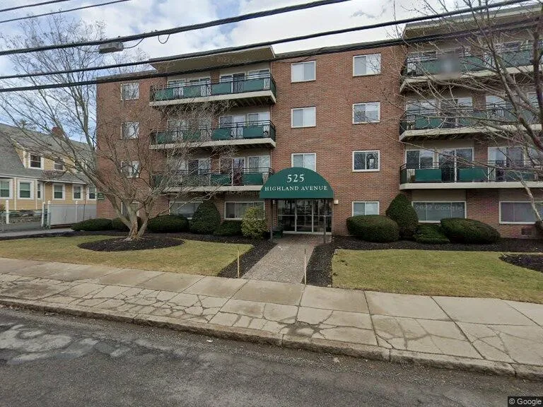 2 bed, 1 bath apartment for rent at 525 Highland Ave Unit 40, Malden — photo 12 of 14
