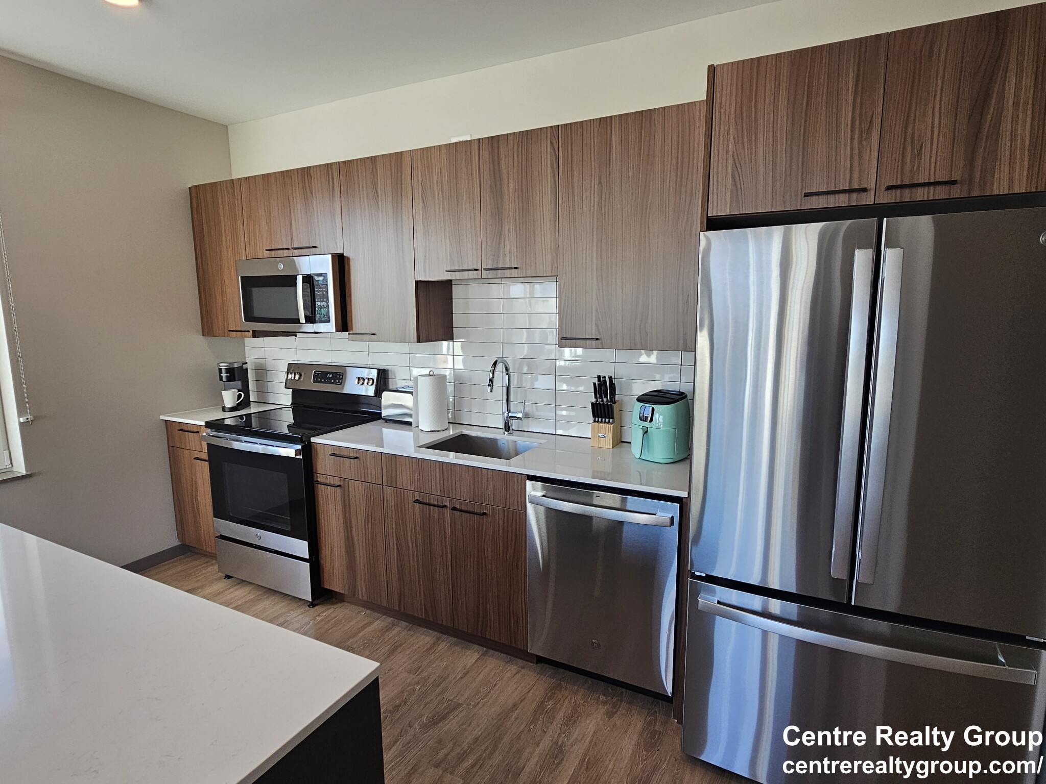 4 bed, 3 bath apartment for rent at 525 Lincoln St Unit VARIOUS, Allston — photo 2 of 31
