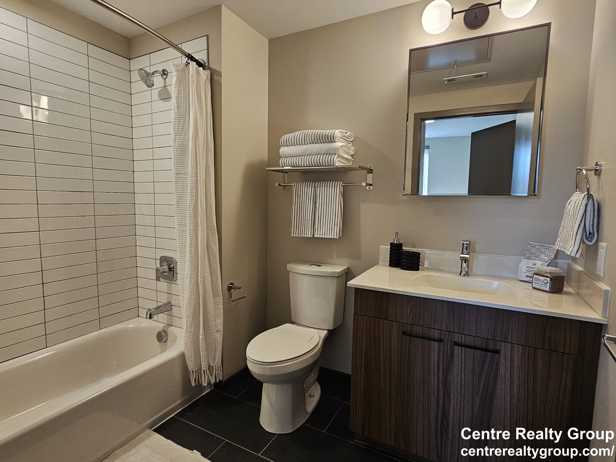 4 bed, 3 bath apartment for rent at 525 Lincoln St Unit VARIOUS, Allston — photo 7 of 31