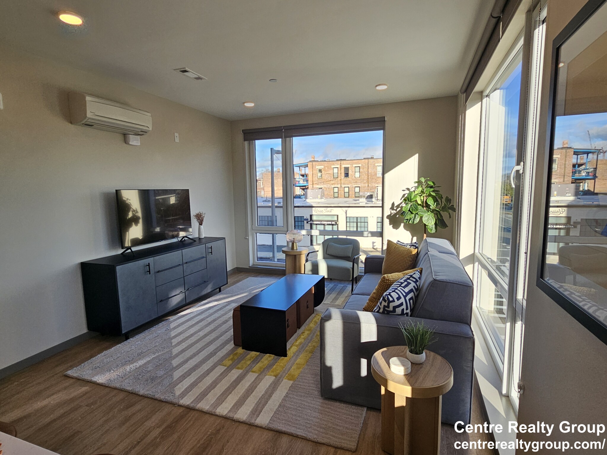 4 bed, 3 bath apartment for rent at 525 Lincoln St Unit VARIOUS, Allston — photo 4 of 31